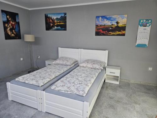 DAR-KAJ MIESZKANIE KARAŚ nr 8