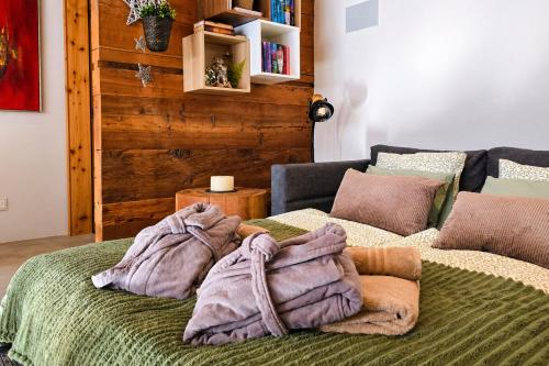 Historisches Alpen-Chalet mit Badewanne im Saastal