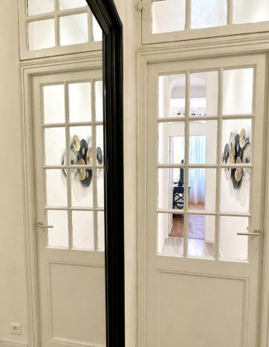 Apartment in Vieux-Nice, Saleya
