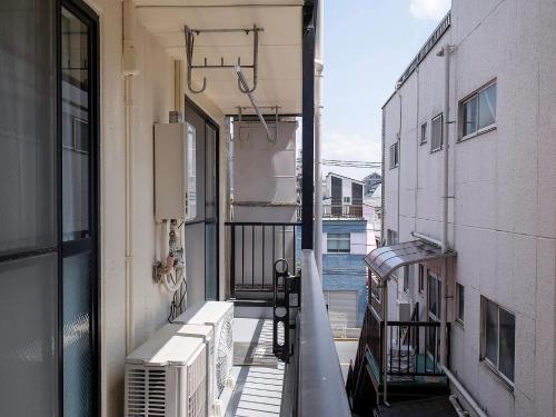 TP301 1LDK Home, Easy Access to Tokyo Skytree and Asakusa, 1 Double Bed and 1 single sofa bed, Sleeps 3