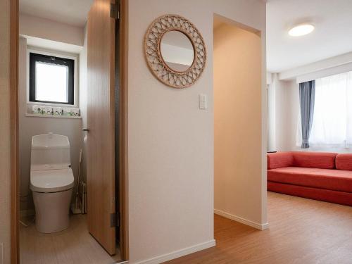TP401 Large 2LDK Home for Groups, Near Tokyo Skytree, 1 Double Bed, 2 Single Beds and 3 Single Sofa Beds, Sleeps 7