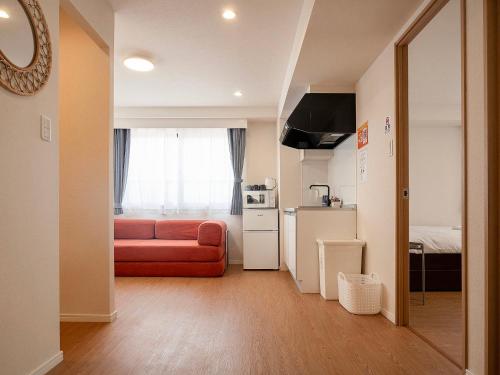 TP401 Large 2LDK Home for Groups, Near Tokyo Skytree, 1 Double Bed, 2 Single Beds and 3 Single Sofa Beds, Sleeps 7