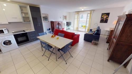13RP - Grand 3P plein centre avec terrasse et parking