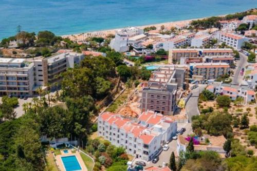 Apartment - Sleeps 2 Parking & Pool Access