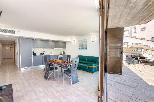 Vista Bella Luxury Flat in Canyelles - Immo Barneda
