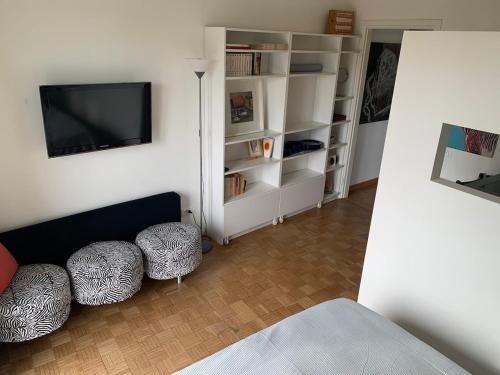 12 1 HOME luminoso monolocale Comasina M3
