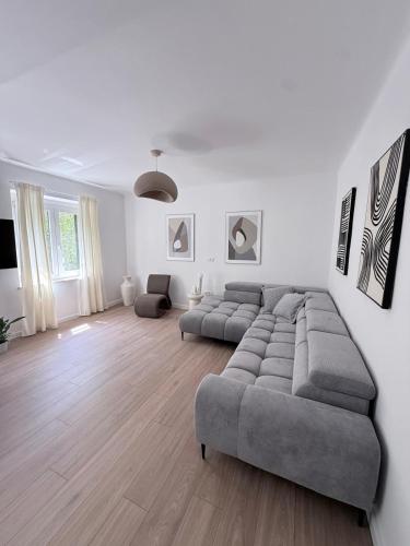 Park Emanuel Apartment