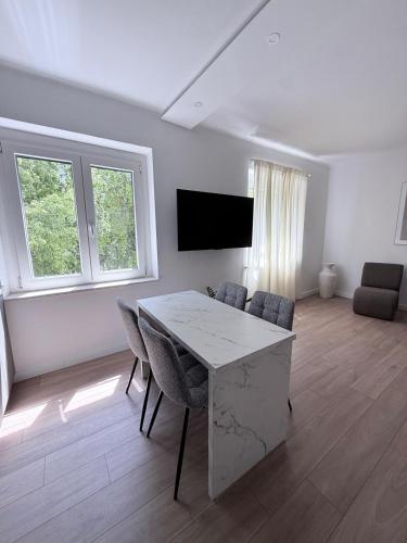 Park Emanuel Apartment