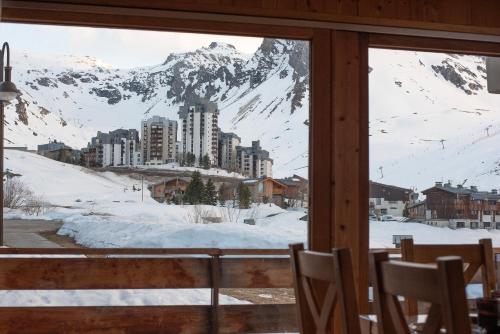 Appartement 4 etoiles Tignes vue lac et montagne, 8 pers Chalet Gypaetus