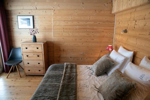 Appartement 4 etoiles Tignes vue lac et montagne, 8 pers Chalet Gypaetus