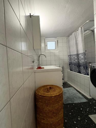 Beach N City Apartment