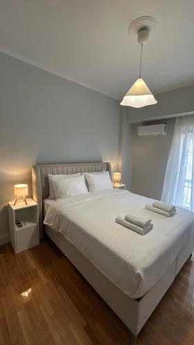 SP6 Athens Family Suite