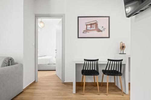 Urban Luxury Apartment in Central Heraklion With Balcony View