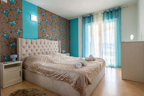 Brick & Blue Residence