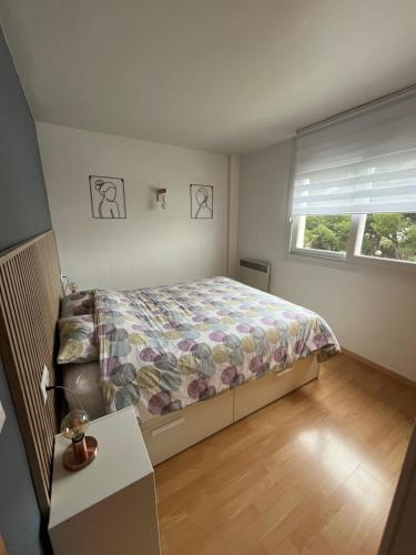 Superbe appartement rénové, résidence avec piscine