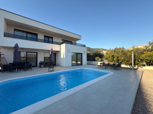 Villa Allure
