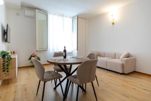 Suite Pratellino - Centro a piedi, Confort e Relax