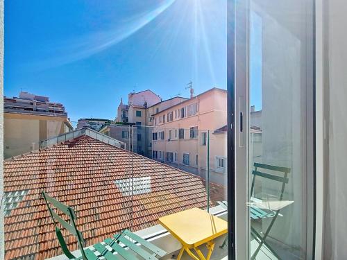 Nestor&Jeeves -STUDIO ANNA- Balcony, AC, Walk to beach