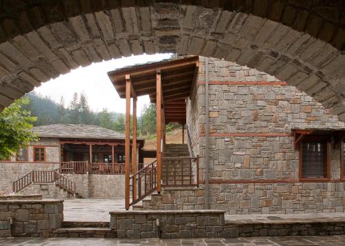ホテルが所在する建物