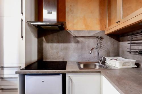 Appartement au coeur du Vieux Nice, Plages & Promenade des Anglais 2min a pied