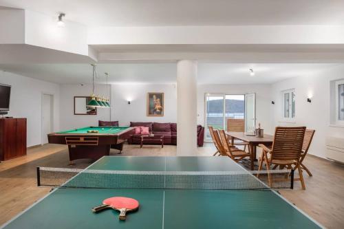 Luxury villa Sea Whisper steps from beach with indoor & outdoor pools near Šibenik