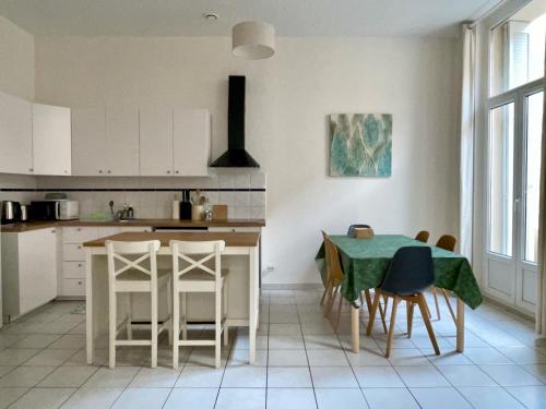 Central 2-bedroom flat with air conditioning Old Port - Opera