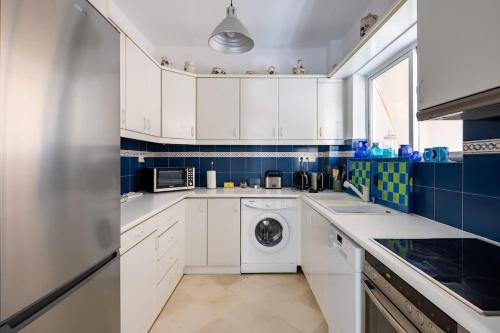 Athenian Riviera Beach Apartment