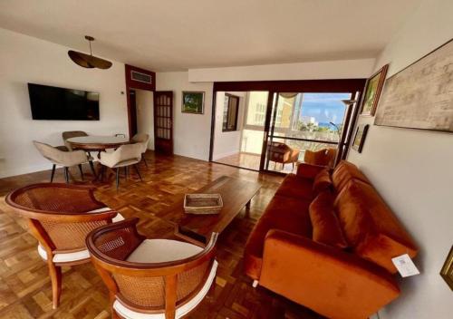 Alay Apartment, 3 Minutes to the Beach, Pool, Puerto Marina