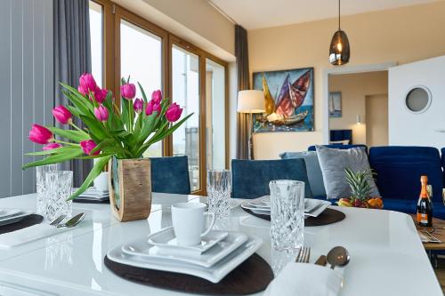 Golden Hour Apartments- Platan Tower 102