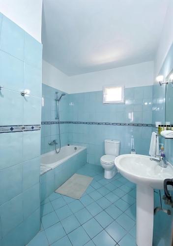 Bilik mandi di Villa Murataj