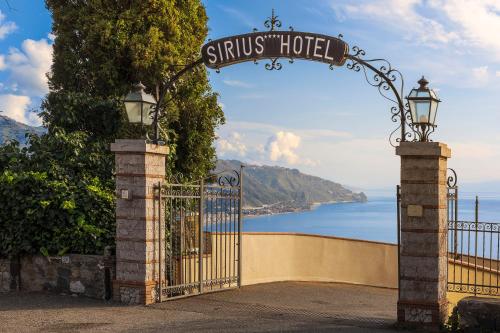 Hotel Sirius