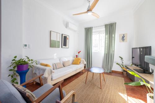 Central House with Terrace & Patio by ELE Apartments