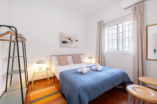 Central House with Terrace & Patio by ELE Apartments