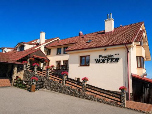 Penzión Hoffer with free parking
