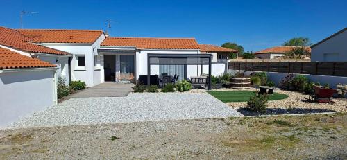 Maison Le Fenouiller Vendée 8 personnes 3 étoiles