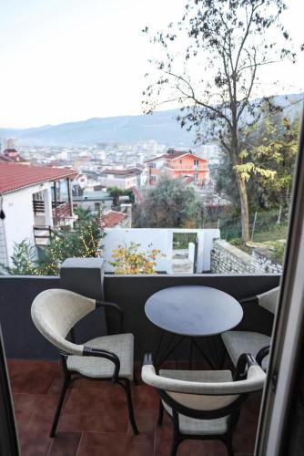 Балкон или терраса в Berat Hill Hostel