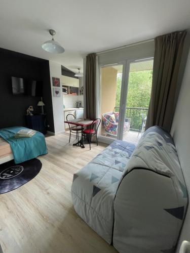 Studio T1 piscine chauffée parking gratuit les hauts dhonfleur