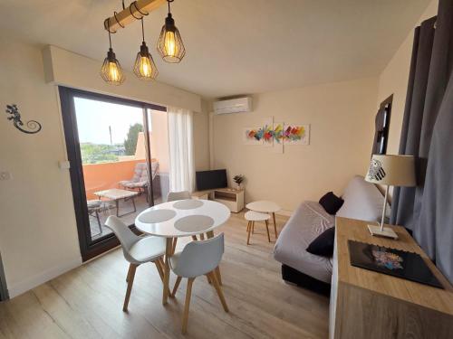 Casa Lano - T2 avec terrasse, résidence avec piscine et tennis