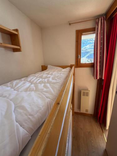 Méribel Mottaret E5 - Studio cabine pied des pistes et face aux montagnes