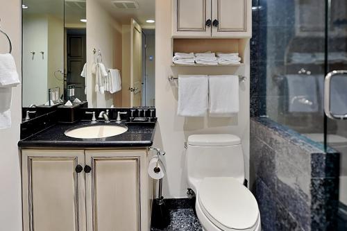 Timberline Condominiums Studio Loft Standard Unit 305 photo 3