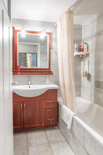 Ivonnis City & Beach Apartment - Alexandroupoli