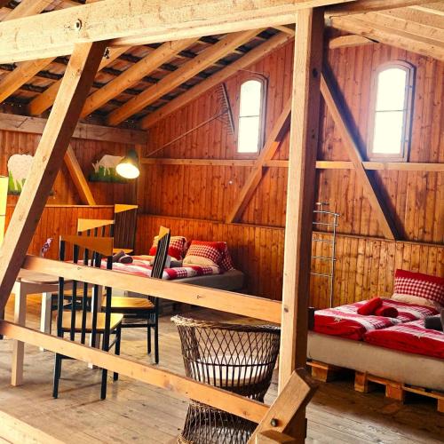Rustic Barn Experience-Surrounded by Nature & Farm