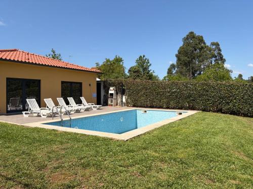 Stunning Villa with Pool and Garden
