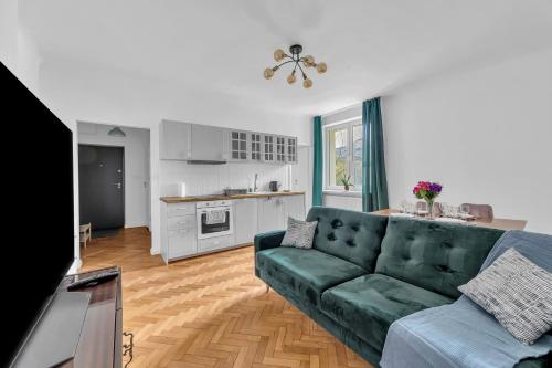 Praga Apartment - Trams nearby - by Rentujemy