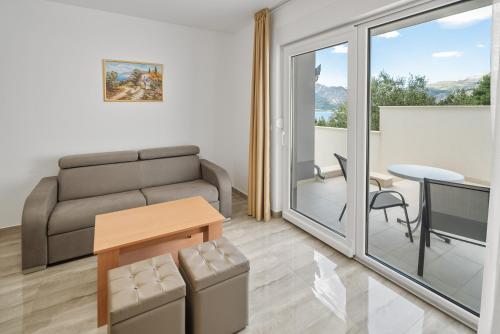 Apartments Ana