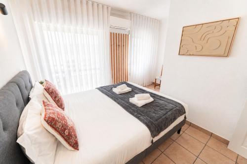 Casa do Mike - Cozy 1 Bedroom Apartment Steps from the Beach