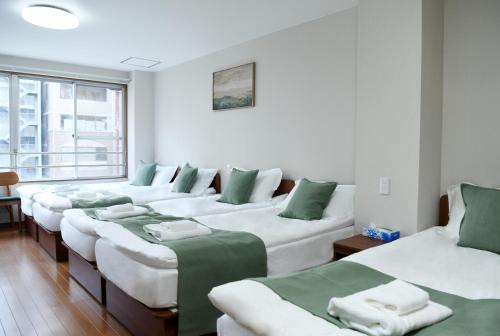 Near Shinsaibashi Dotonbori ,private 2nd floor,8 single beds