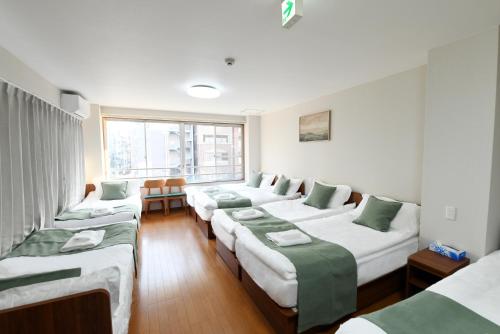 Near Shinsaibashi Dotonbori ,private 2nd floor,8 single beds