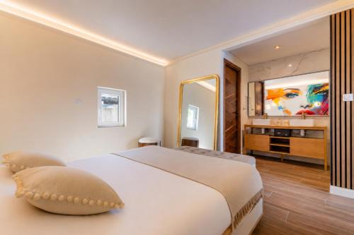 Suite 31 Villa - Terrace - Clim - Parking - Village Naturiste