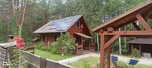 Domek w lesie nad zalewem Chańcza